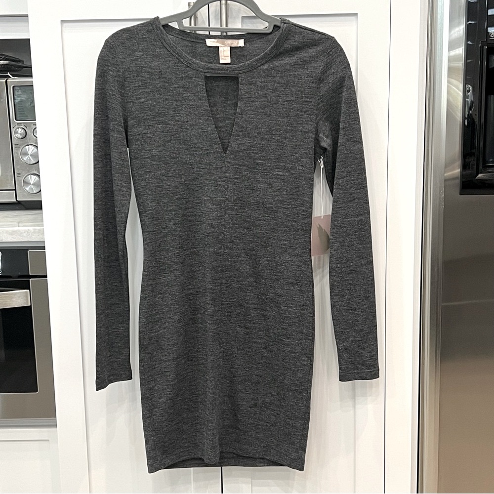 Forever 21 Heathered Gray Long Sleeve Keyhole Neckline Dress